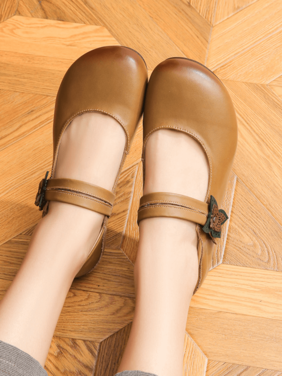 RUMOUR HAS IT| SIDE DAISY BUCKLE LEATHER MARY JANE  - CARAMEL