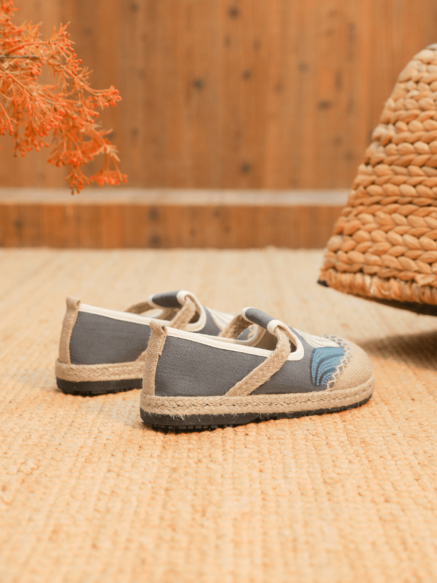 Cactus Rose | Pumpkin Kiss Embroidered Linen Loafer - Grey