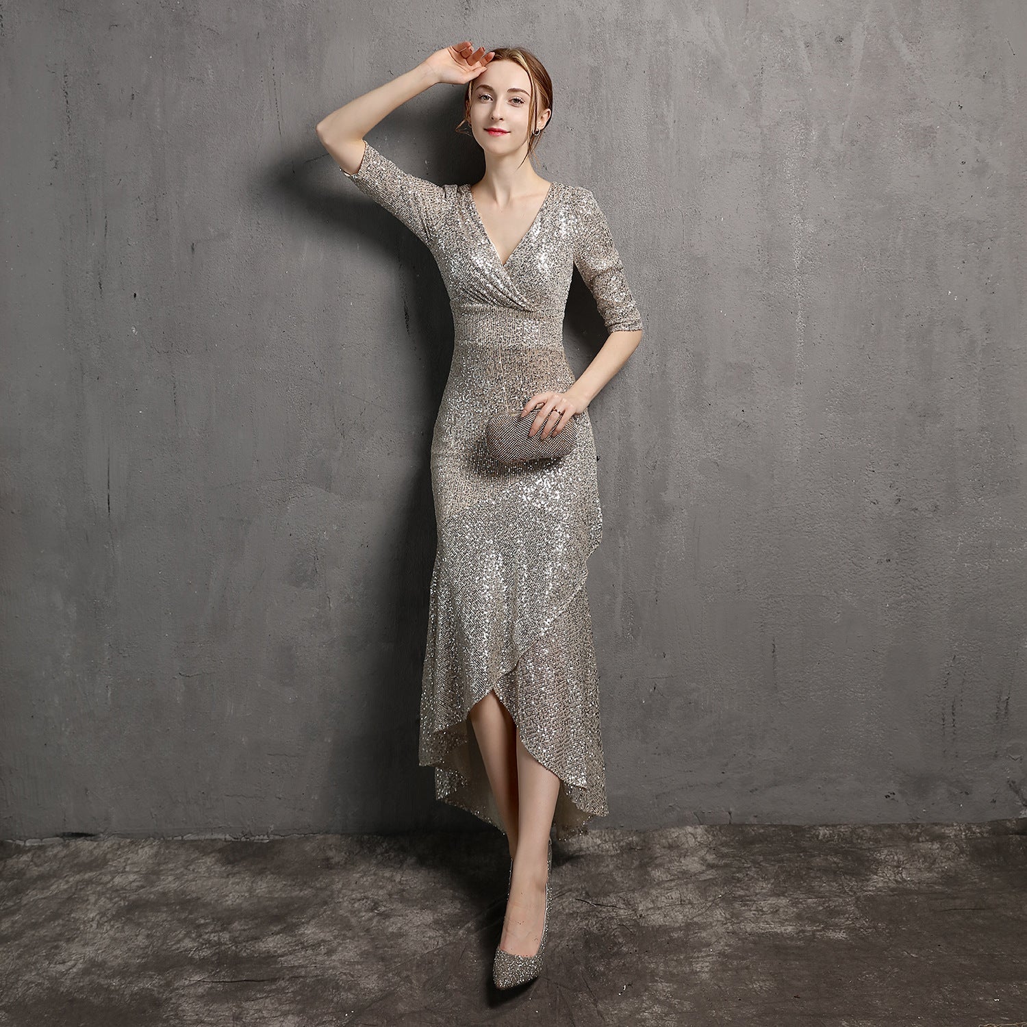 Long Sleeve V-neck Beaded Formal Dress for Wedding Banquet Party