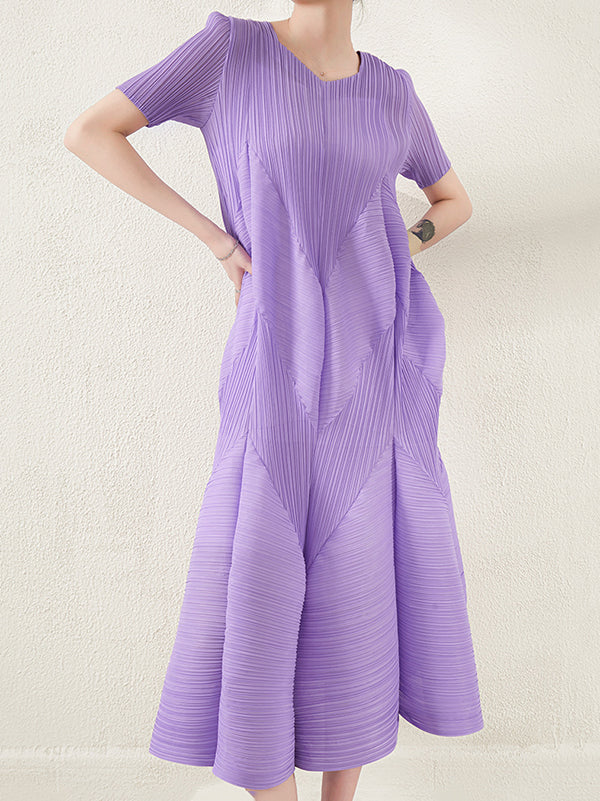 Casual Short Sleeves Pleated Solid Color Round-Neck Midi Dresses