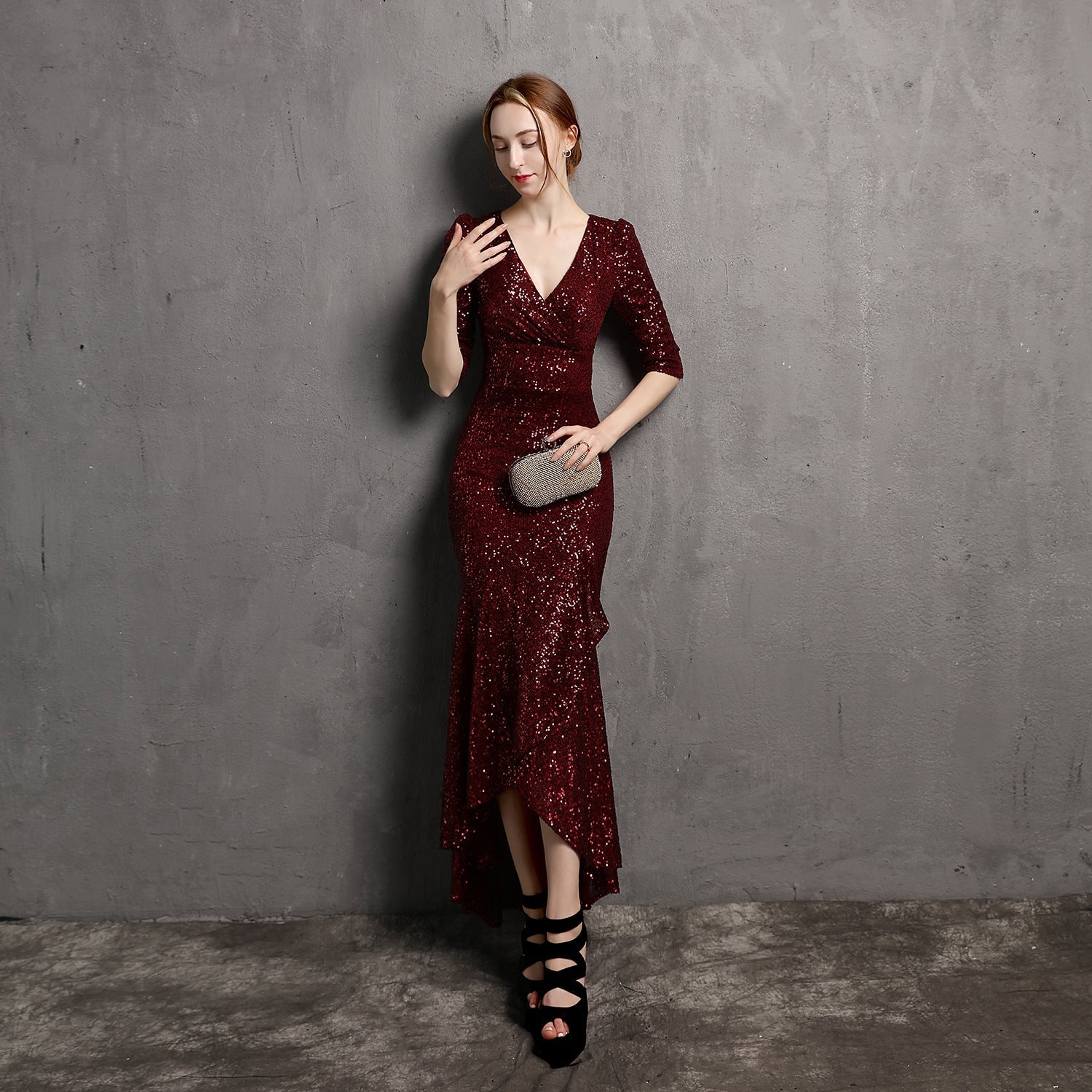 Long Sleeve V-neck Beaded Formal Dress for Wedding Banquet Party