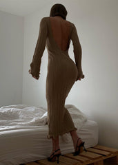 Seductive Backless Ruffled Knitted Maxi Dress