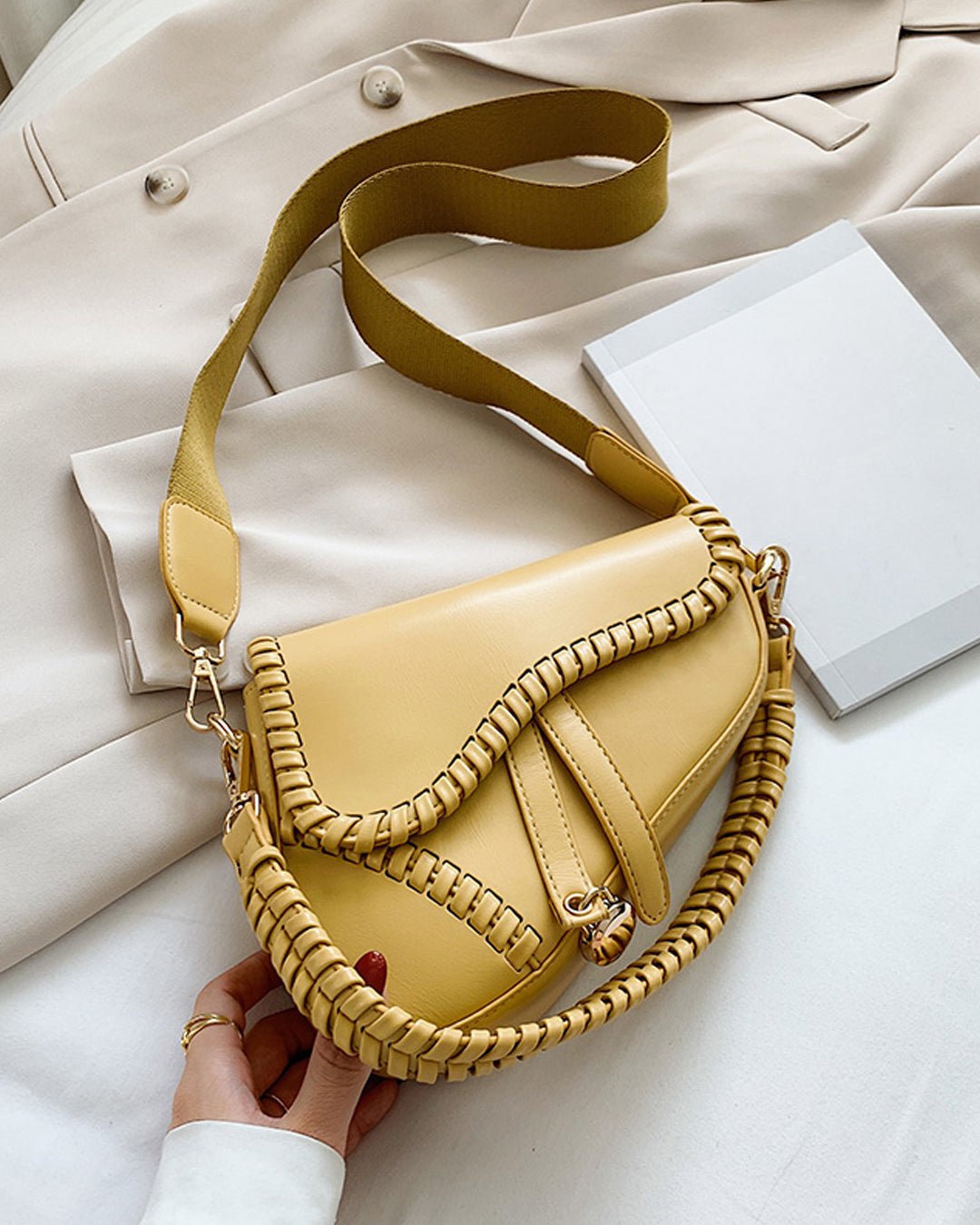 Pearl-Saddle Leather Bag