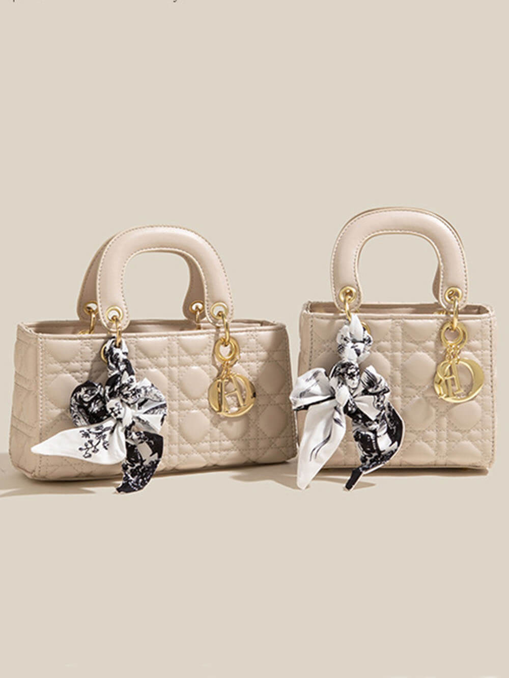 Chic-Bow Mini Handbag