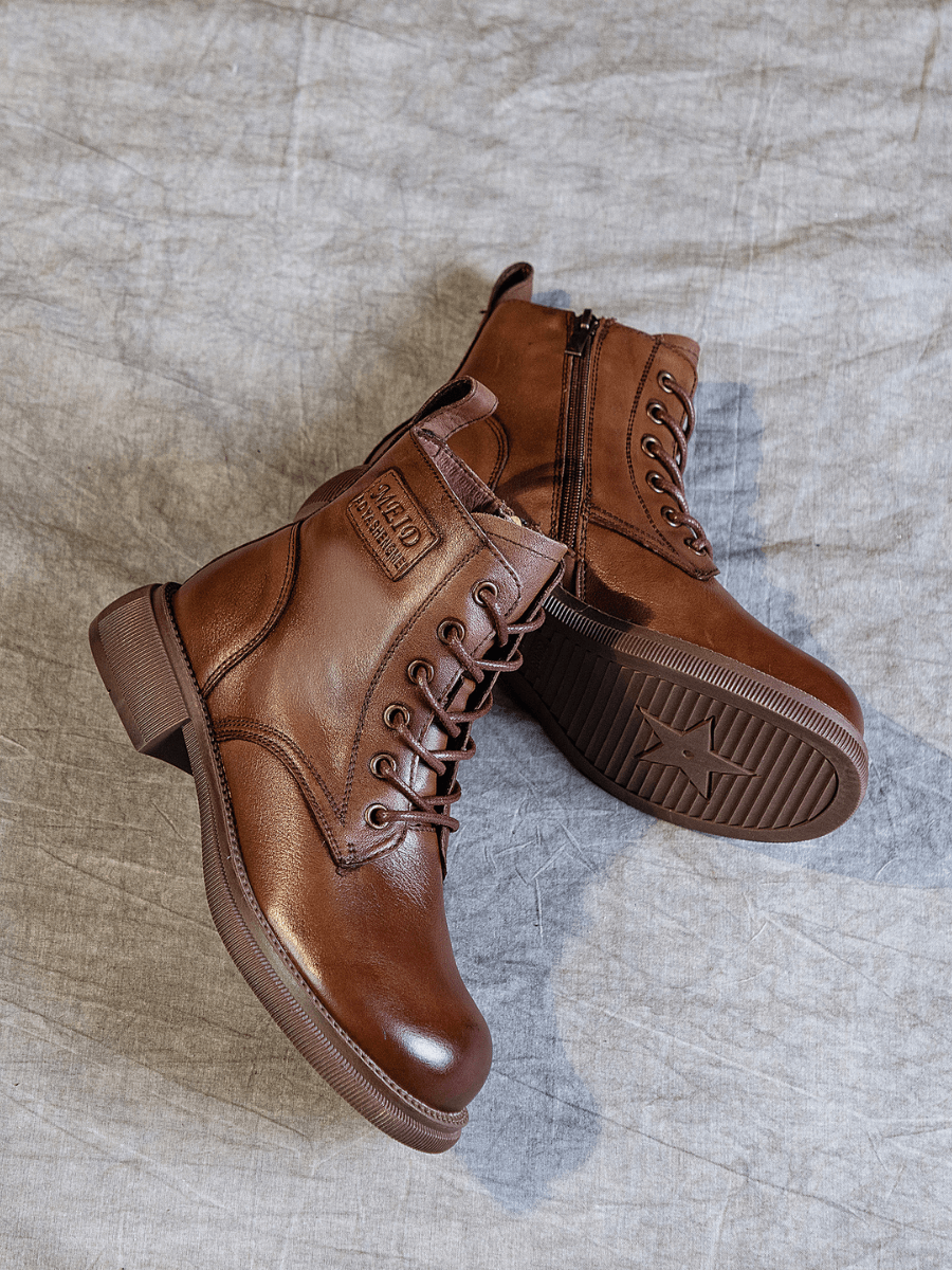 RUMOUR HAS IT | ZIP UP LEATHER COMBAT BOOT - BROWN