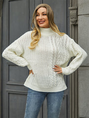 Corey Relaxed Cable Knit Sweater - White