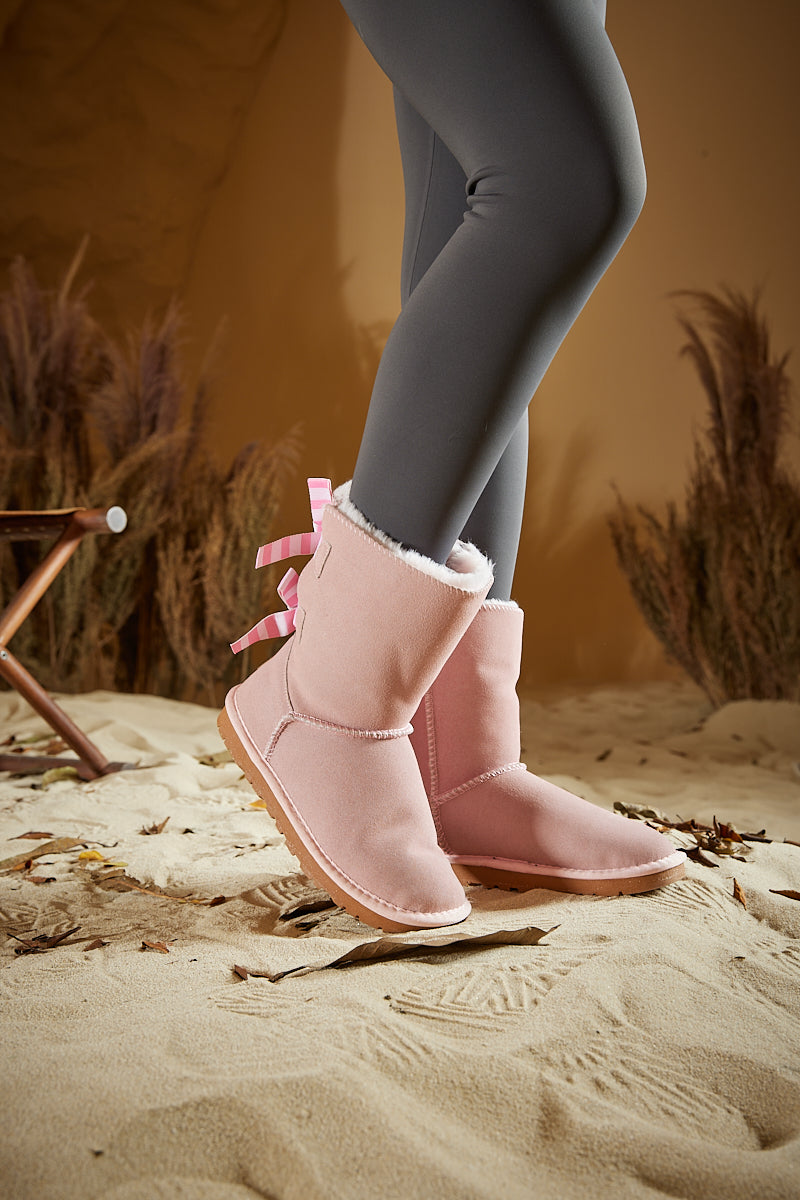 Smaibulun Ugg | Serenity Striped Bailey Bow Shearling Boots - Pink