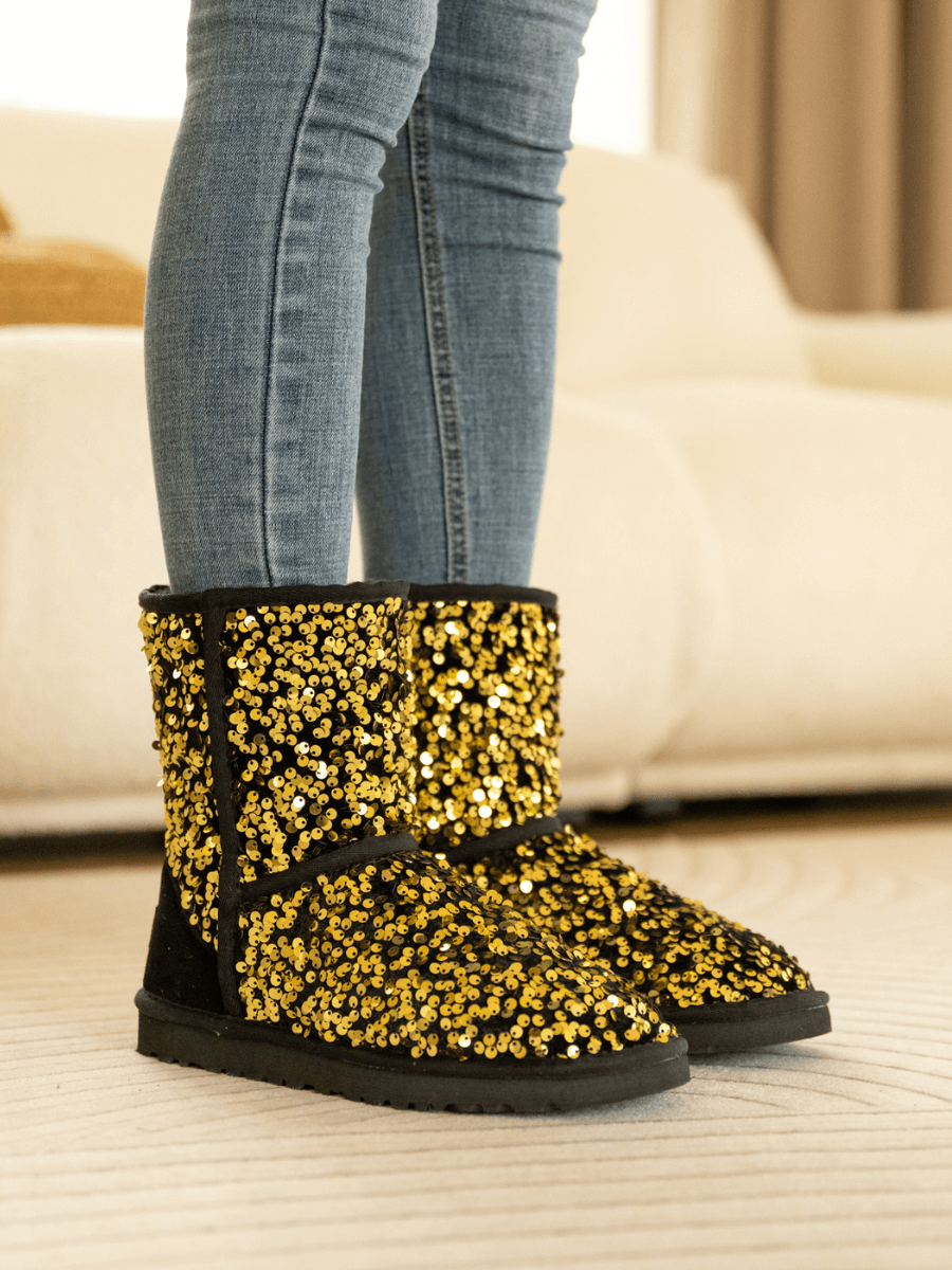 Smaibulun Ugg | Dallas Glam Sequin Shearling Boots - Gold