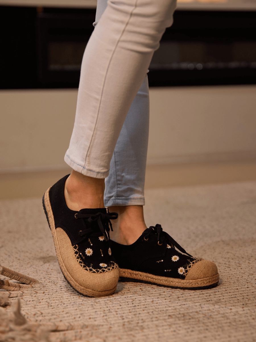 Cactus Rose | Irena Daisy Linen Espadrille - Black