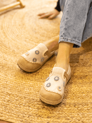 CACTUS ROSE | PALOMA DAISY APPLIQUE LINEN LOAFER - BEIGE