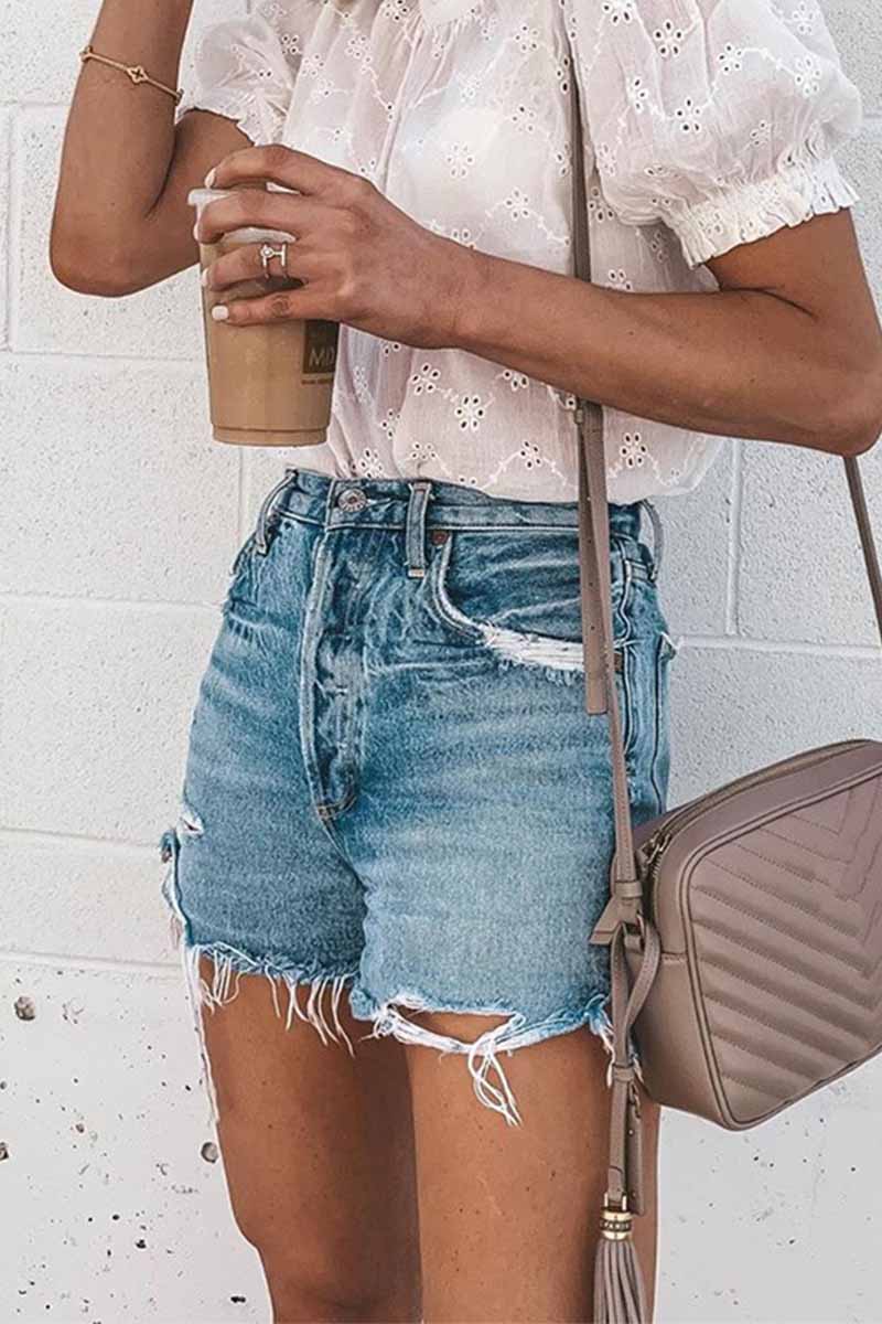 Chicindress Summer Loose Button Ripped Fringed Denim Shorts