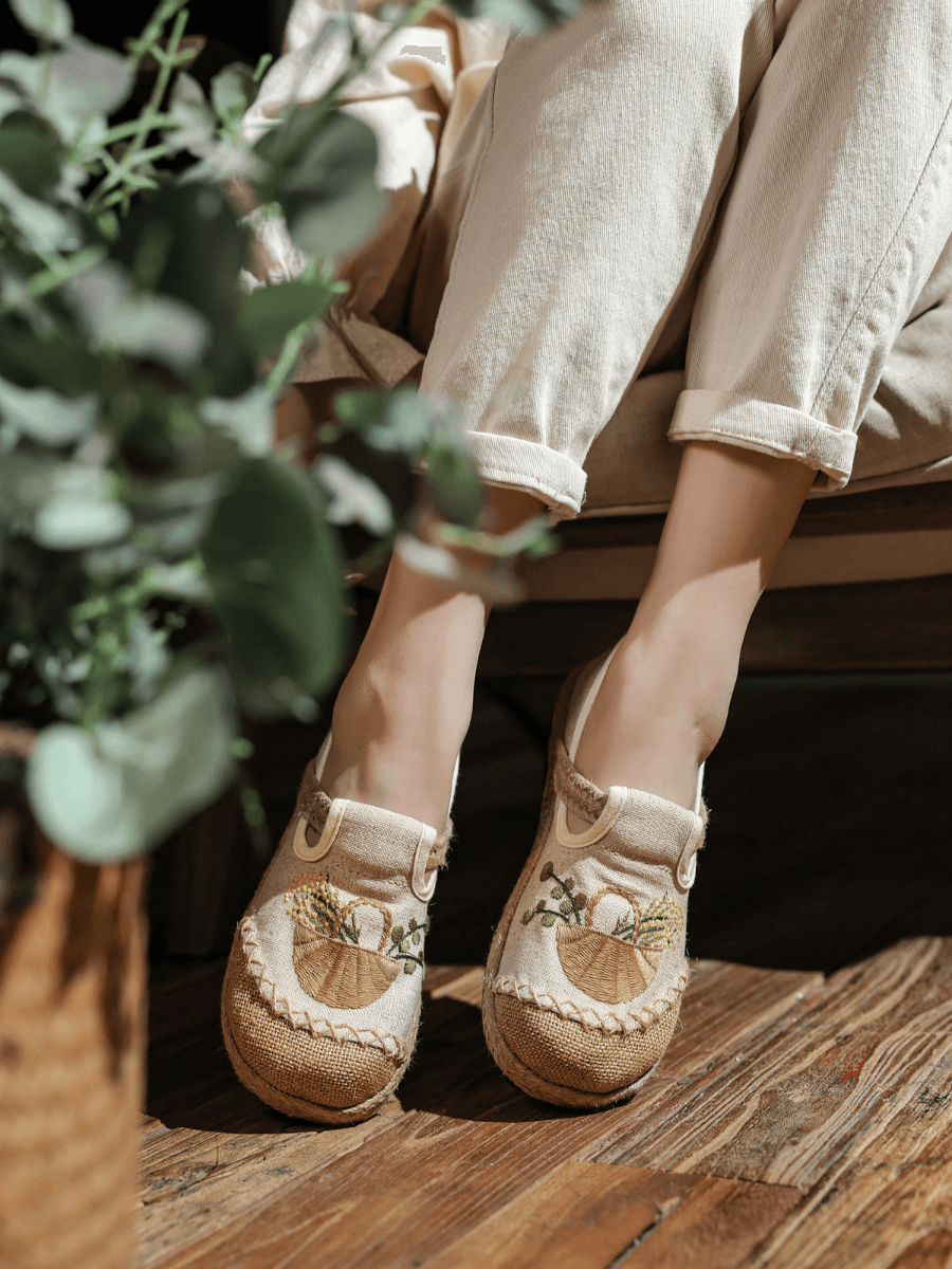 CACTUS ROSE | BASKET EMBROIDERED LINEN ESPADRILLE LOAFER - BEIGE