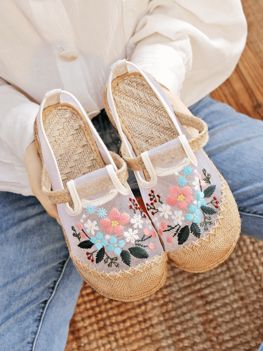 CACTUS ROSE | EMBROIDERED BLOSSOM ESPADRILLE LOAFER