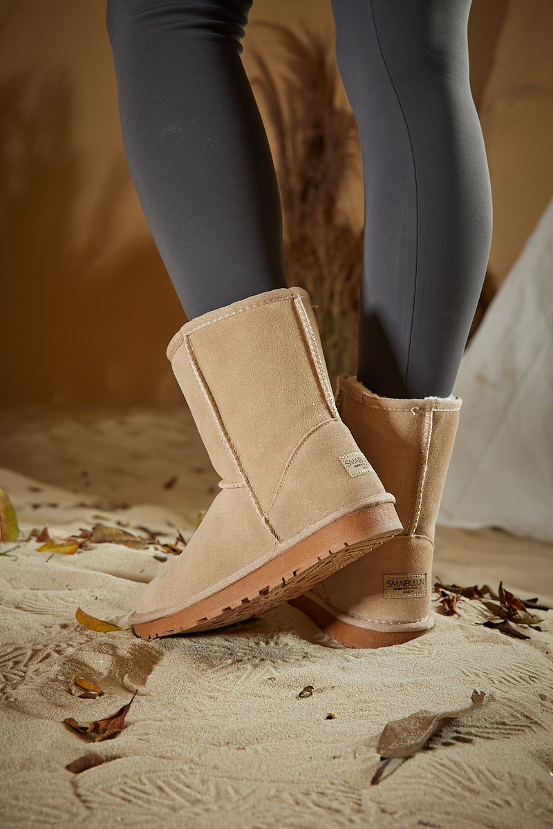 Smaibulun Ugg | Lovett Wool Blend Suede Shearling Boots - Sand