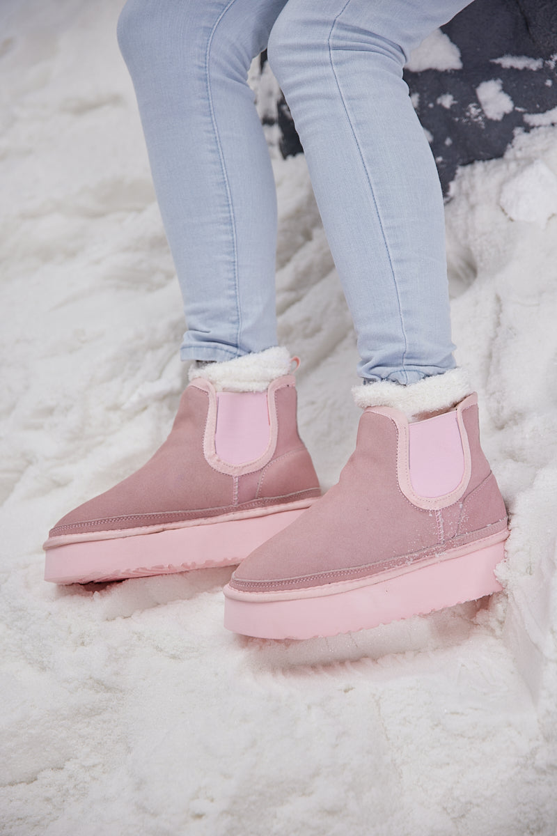 Smaibulun Ugg | Chelsea On The Land Suede Shearling Boots - Baby Pink