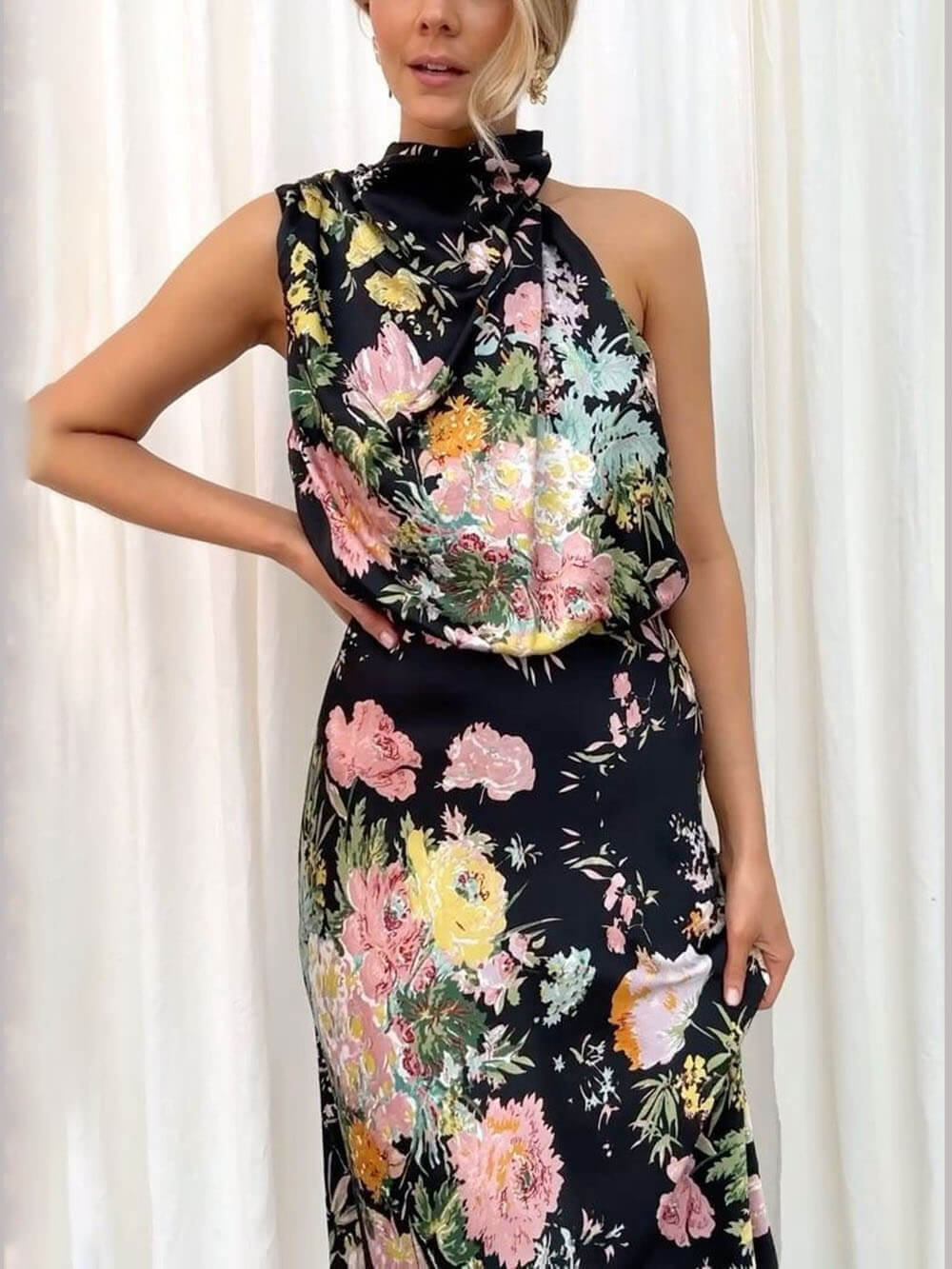 Floral Halter Neck Elastic Waist Maxi Dress