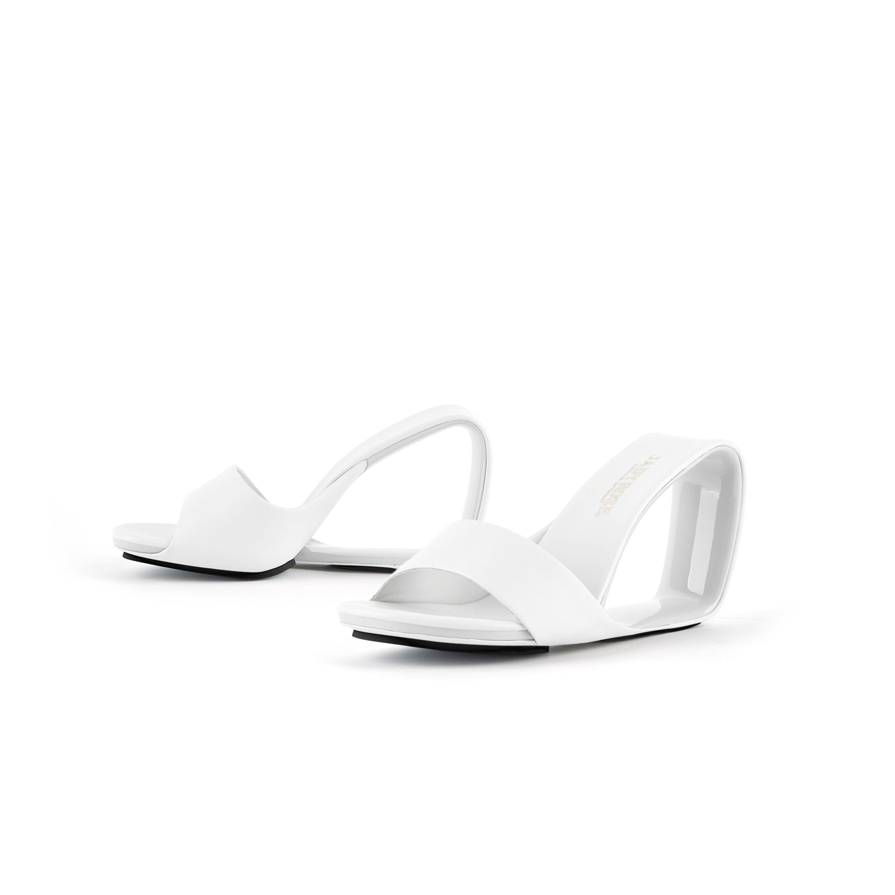 Jady Rose | Set It Straight Leather Wedge Slide - White