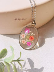 Resin Pendant Necklace With Queen Anne Lace Forget-Me-Not Embossed