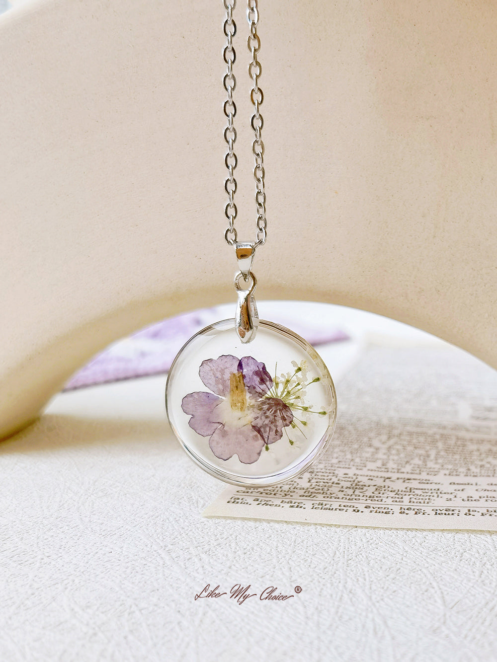 Verbena officinalis officinalis Flower Botanical Pendant Circle Necklace