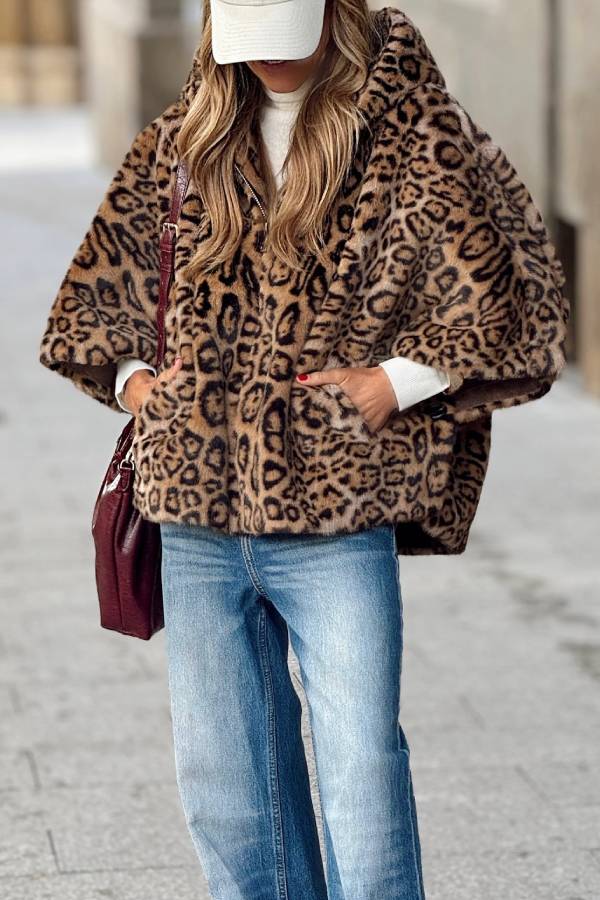 Constanza Leopard Print Wide-sleeved Fleece Coat