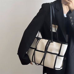 Metro-Chic Canvas-Tote Bag