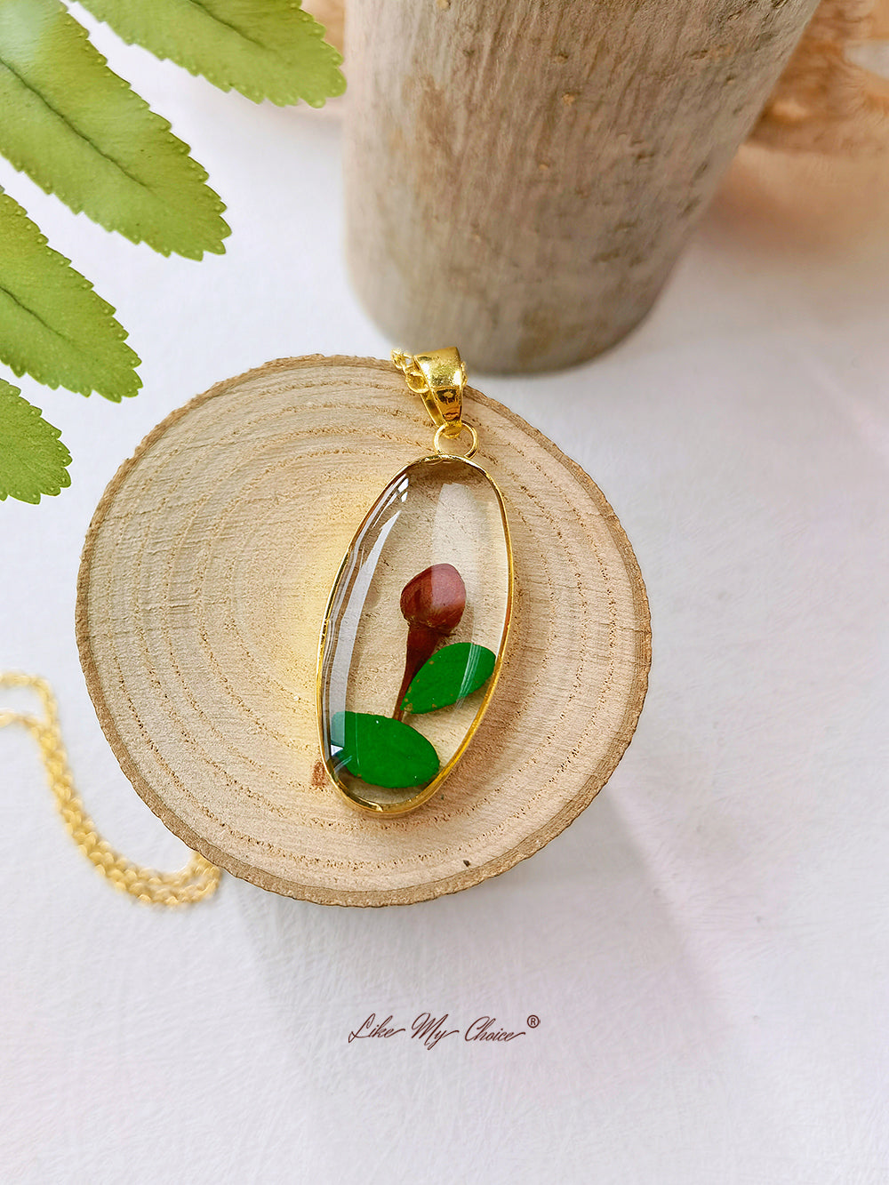 Natural Rosebud Resin Pressed Flower Botanical Pendant Oval Necklace