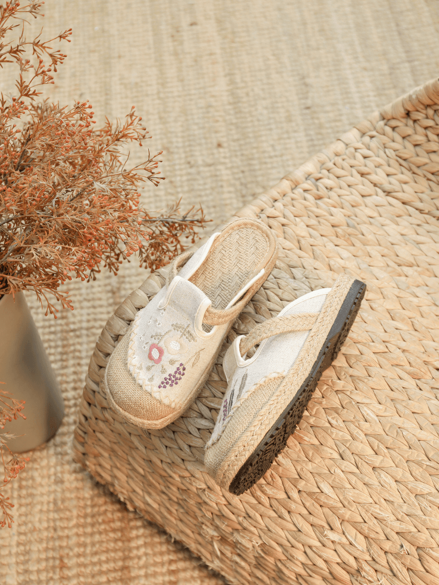 CACTUS ROSE | BLOSSOM WHEAT EMBROIDERED LINEN MULE - BEIGE