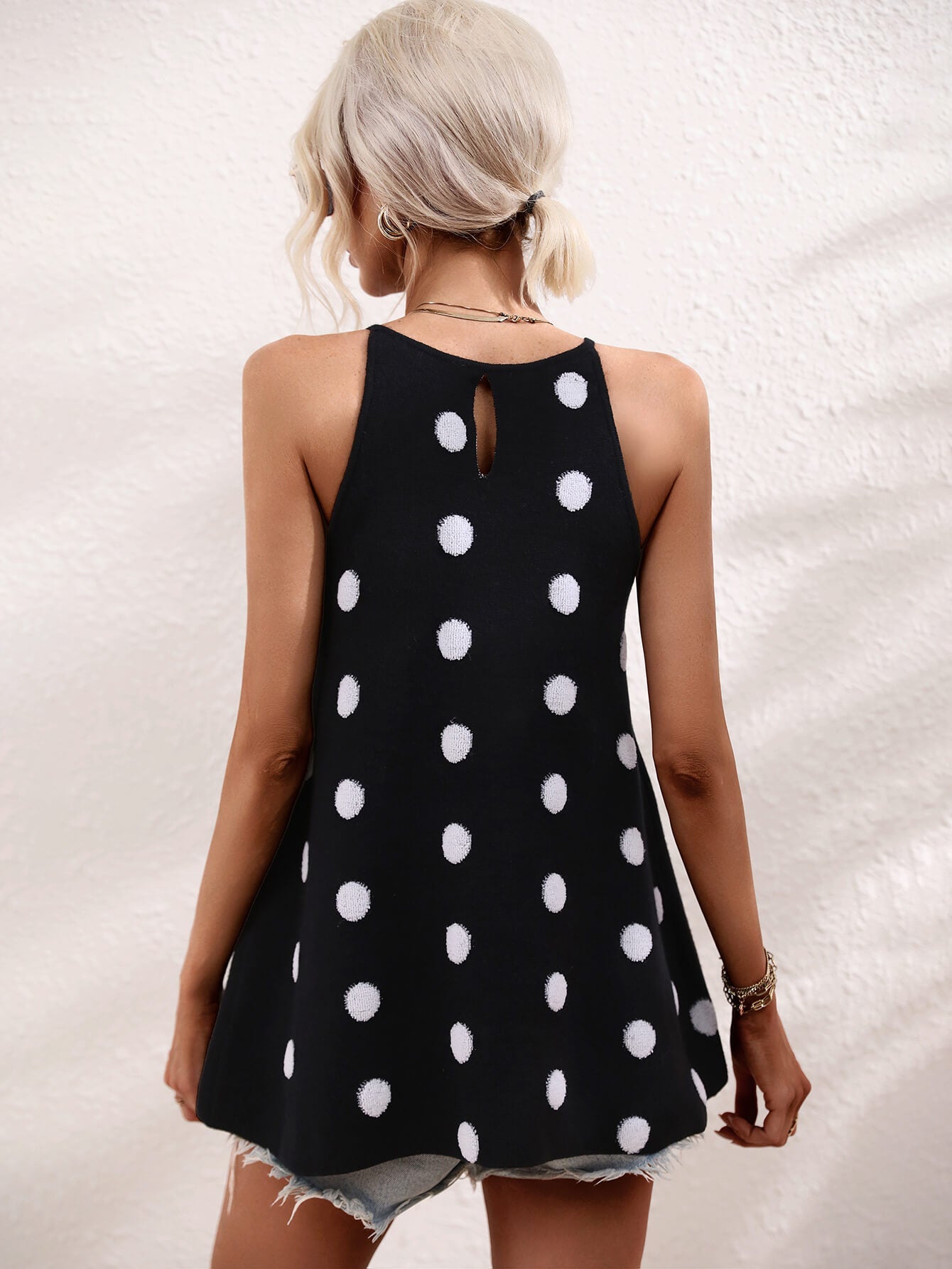 SURF SEASON KNIT POLKA DOT PATTERN TANK - BLACK