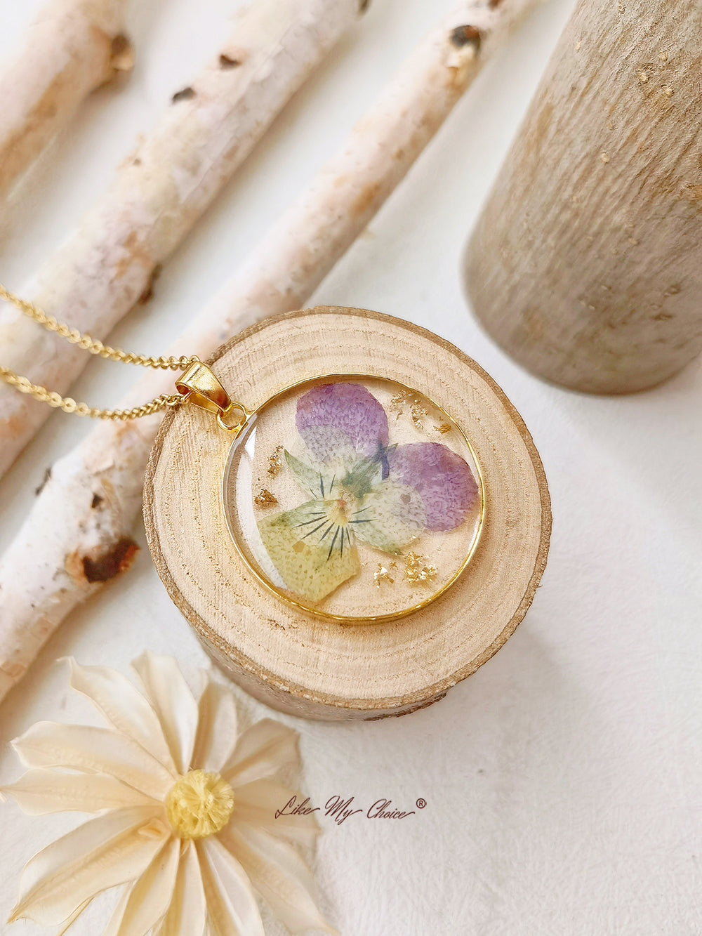 Orchid Elegance Necklace