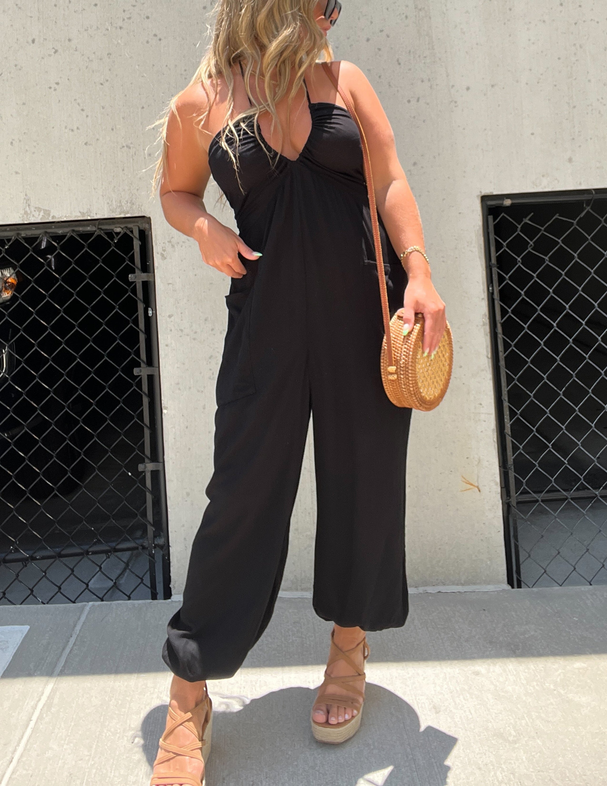 Callie - Elegant Black Jumpsuit