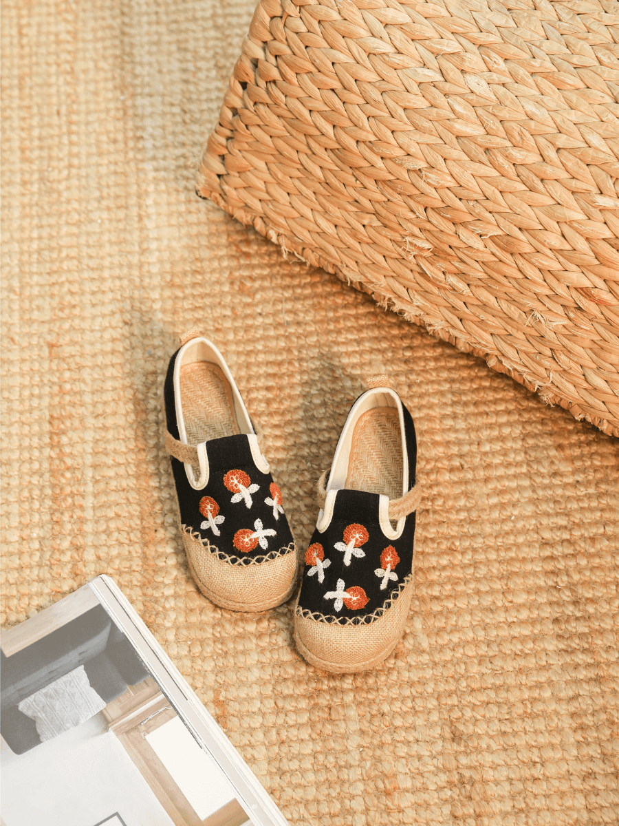 CACTUS ROSE | BLOSSOM EMBROIDERED LINEN ESPADRILLE LOAFER - BLACK