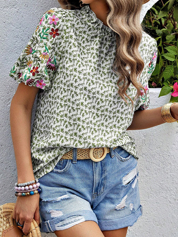 Loose Short Sleeves Elasticity Embroidered Flower Print Pleated Split-Joint Mock Neck T-Shirts Tops