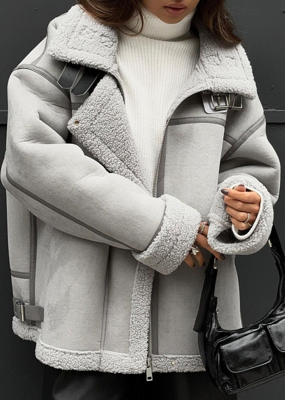 Street-Chic Shearling Aviator Jacket