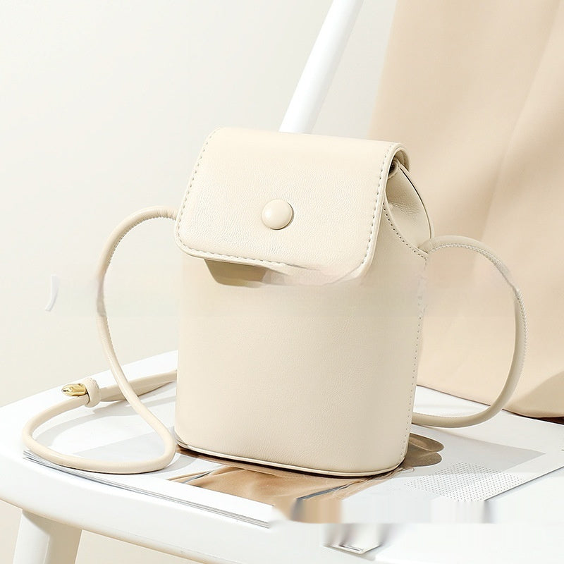 Minimalist-Bucket-Shoulder Bag