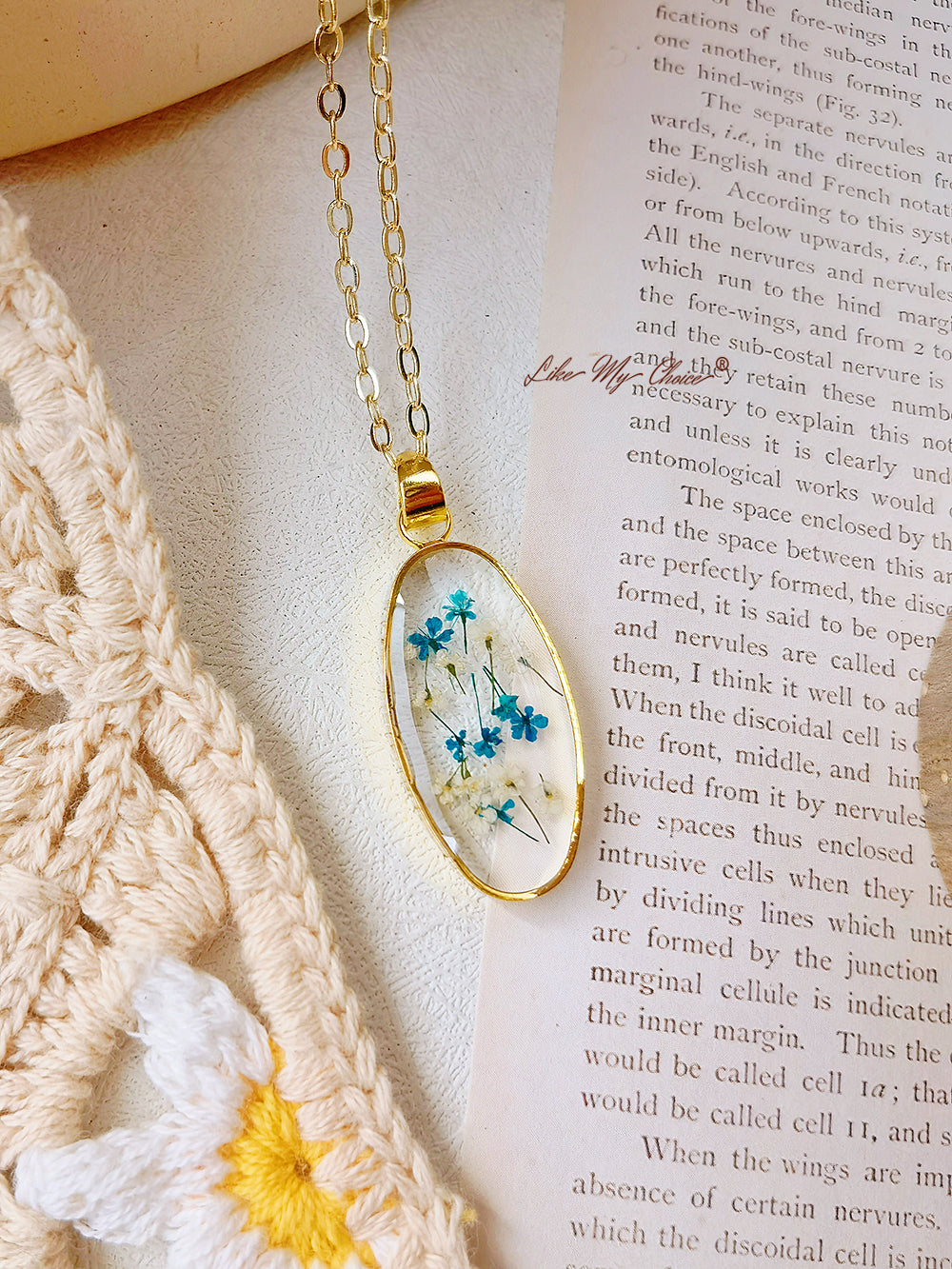 Mini Tulip Golden Oval Pendant  Natural Resin Necklace