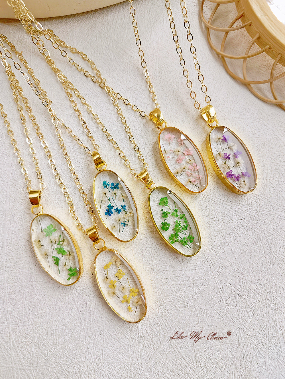 Mini Tulip Golden Oval Pendant  Natural Resin Necklace