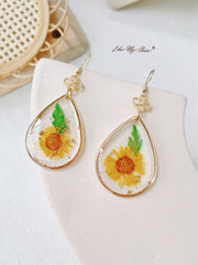 Sunflower Resin Pearl Gold Foil Earrings