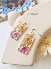 Daisy Gold Leaf Dried Flower Earrings