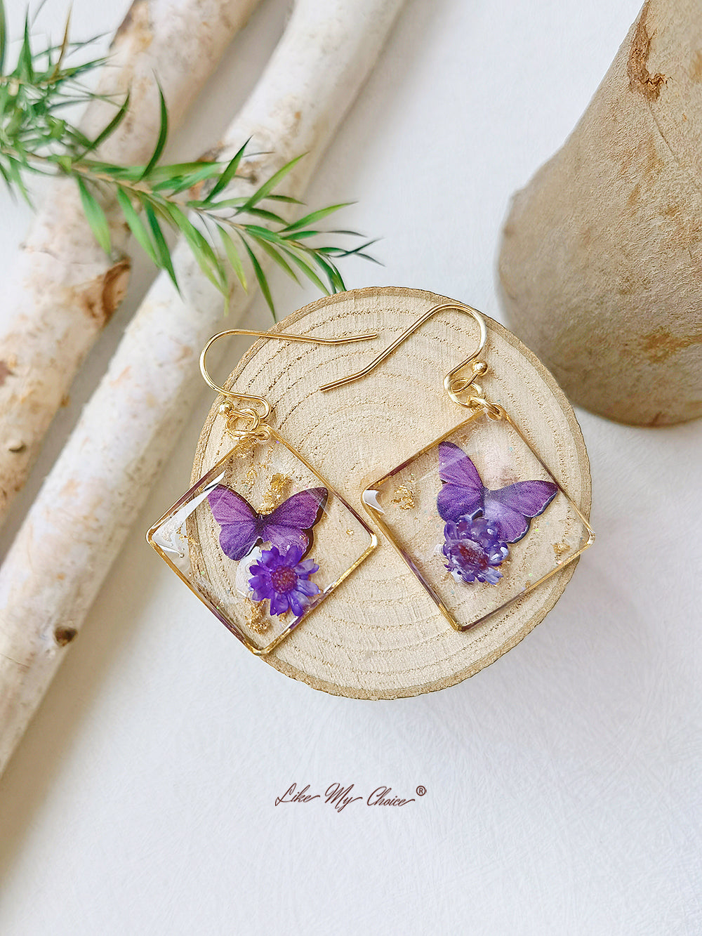 Gypsophila Dried Flower Butterfly Square Earrings