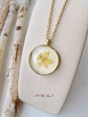 Embrace Nature's Beauty Resin Flower Necklace