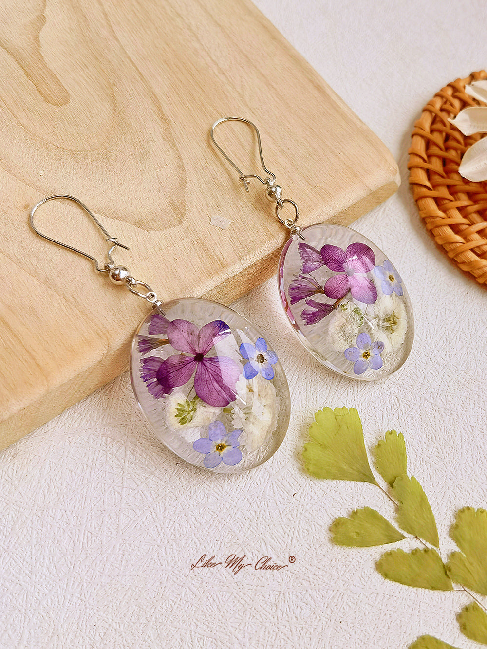 Gardener Wildflower Oval Earrings