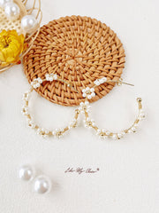 Whimsical Pearl Muses: Boho-Inspired Cloudy Pearl Earrings