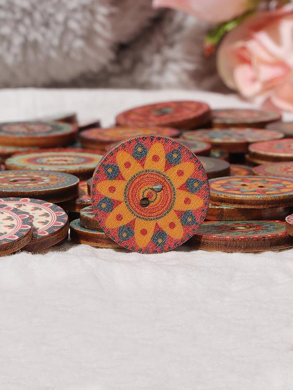 About 100Pcs Multi-Color Round Buttons