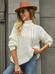 Corey Relaxed Cable Knit Sweater - White