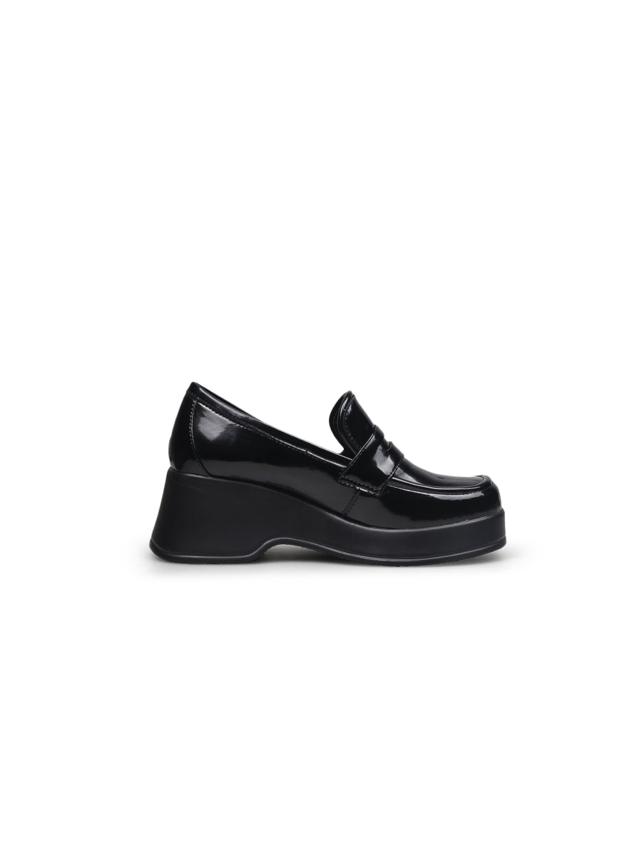 JADYROSE | BLACK GLOSSY LEATHER PLATFORM LOAFER