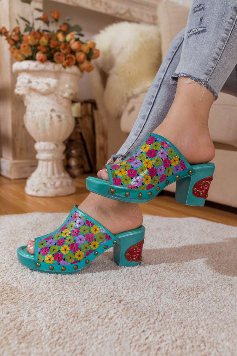 SOFFIA | DAISY EMBOSSED TURQUOISE LEATHER CLOG