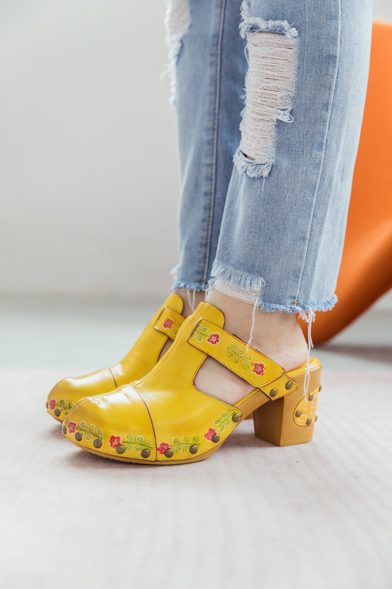 SOFFIA | FLORAL EMBOSSED YELLOW GENUINE LEATHER CLOG