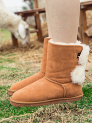 SMAIBULUN Ugg | Back Woollen Bow Suede Boots - Chestnut