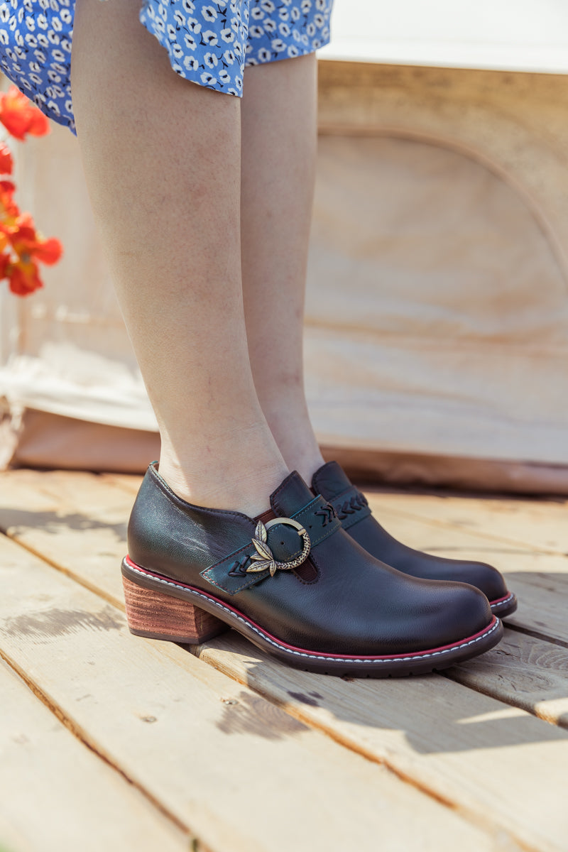 SOFFIA | Dark Green Leather Bootie