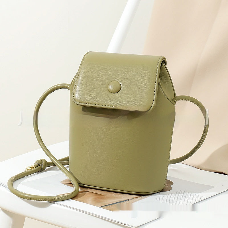 Minimalist-Bucket-Shoulder Bag